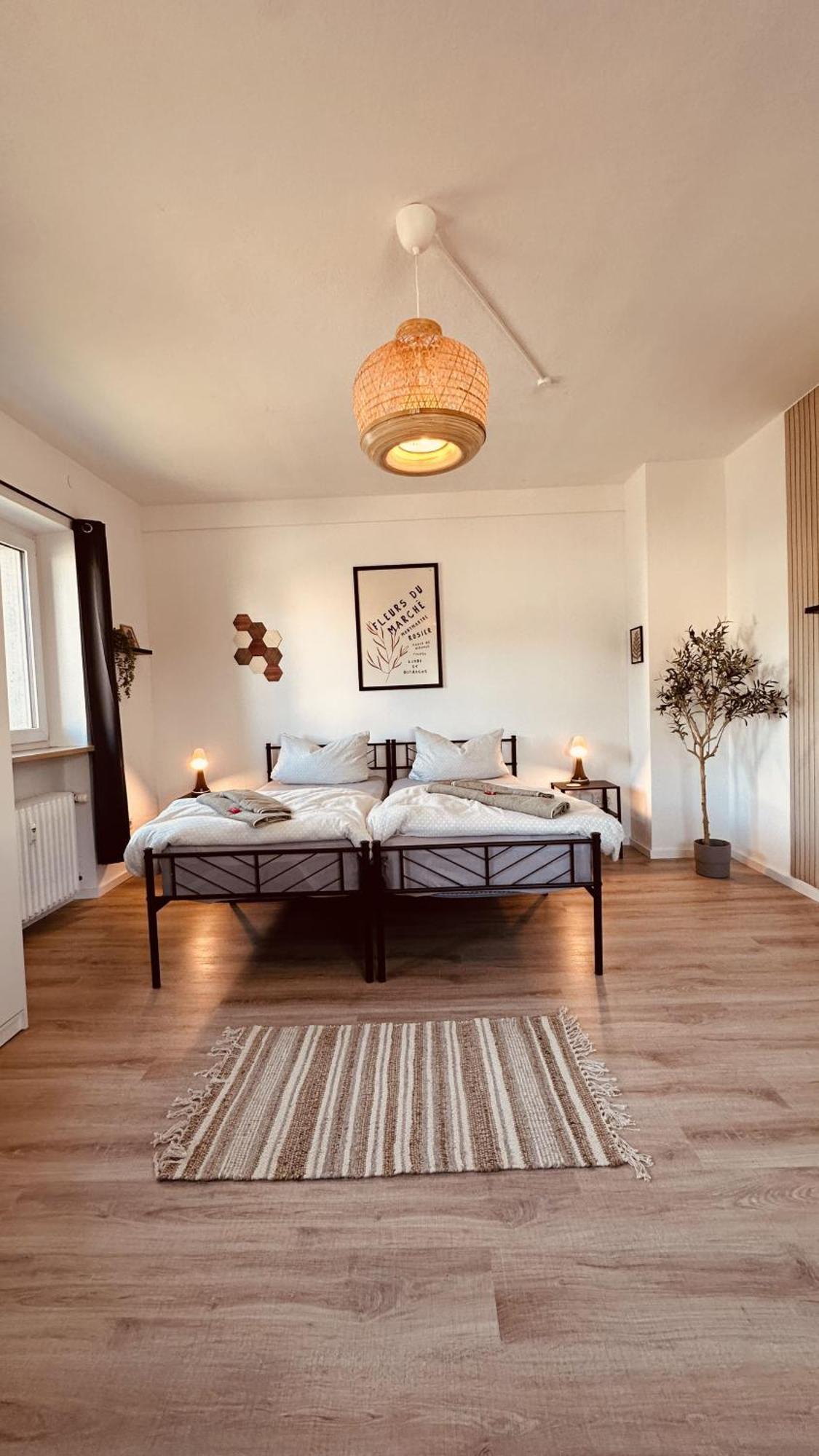 Apartment Mit Netflix - Parken - Kueche - Bad Weiden in der Oberpfalz Exterior foto
