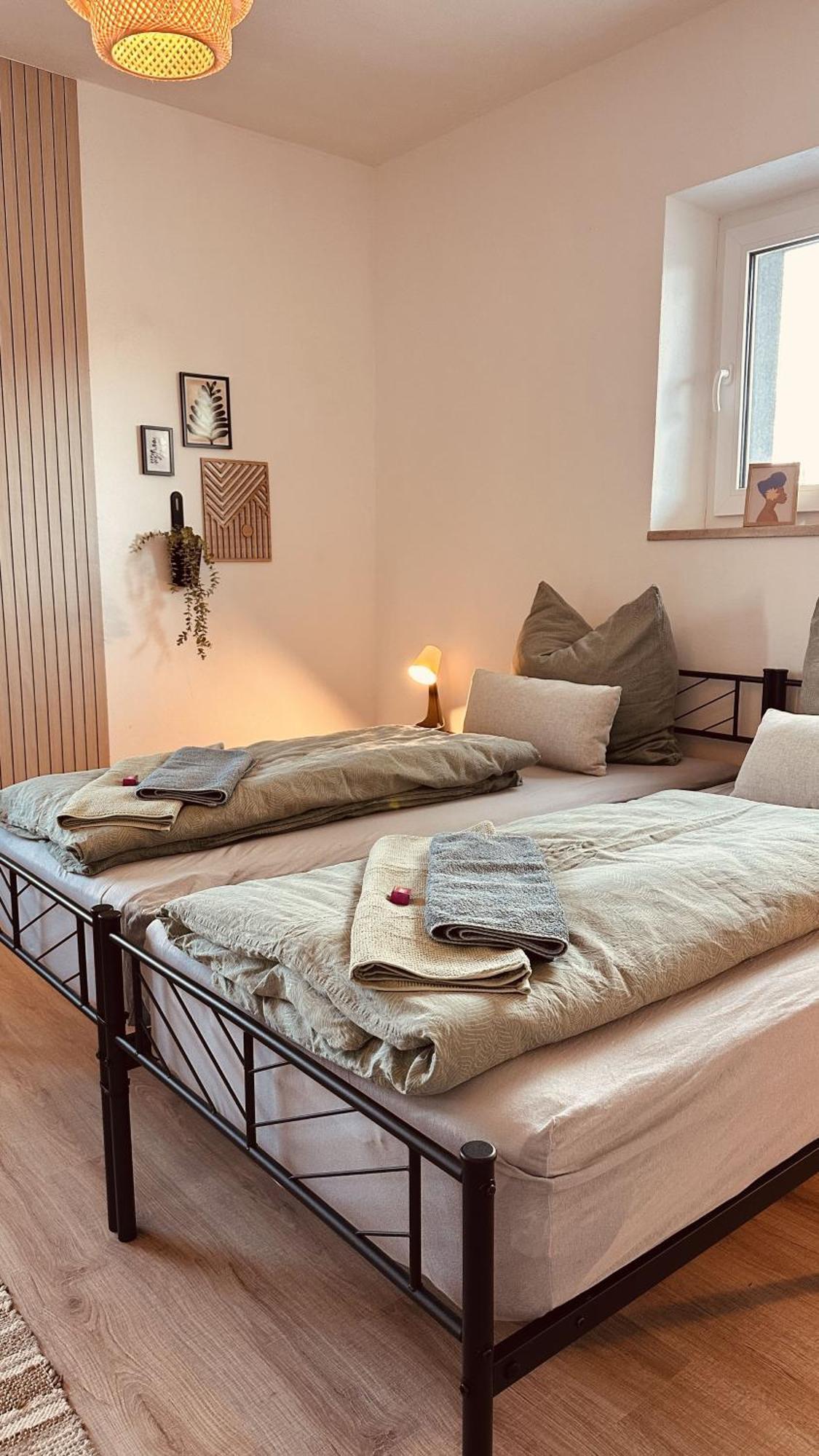 Apartment Mit Netflix - Parken - Kueche - Bad Weiden in der Oberpfalz Exterior foto